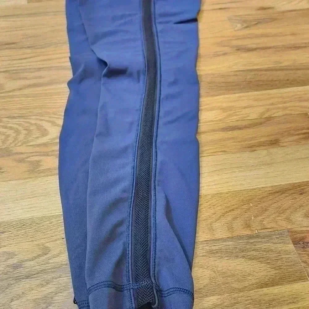 Lululemon Second Chance Leggings With Side Leg Mesh Size 6